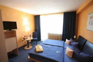 Hotel National Duesseldorf 3*, Düsseldorf