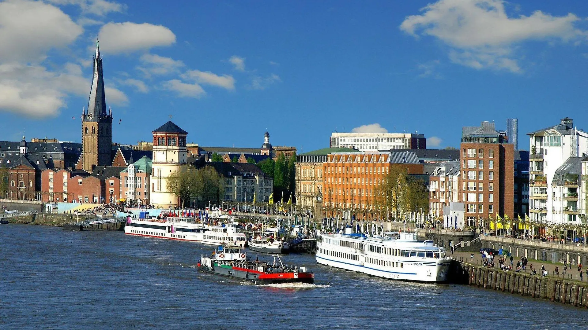 Hotel National Duesseldorf 3*, Düsseldorf