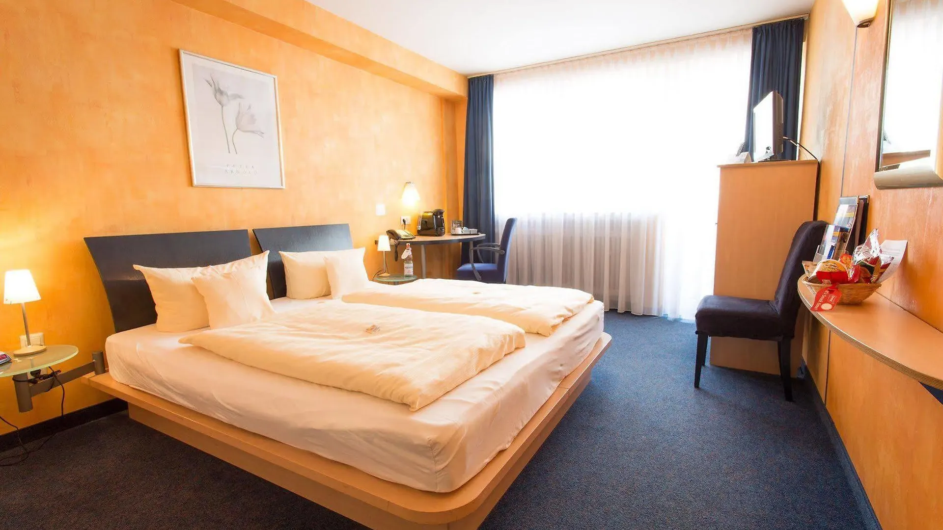 Hotel National Duesseldorf 3*, Düsseldorf Německo